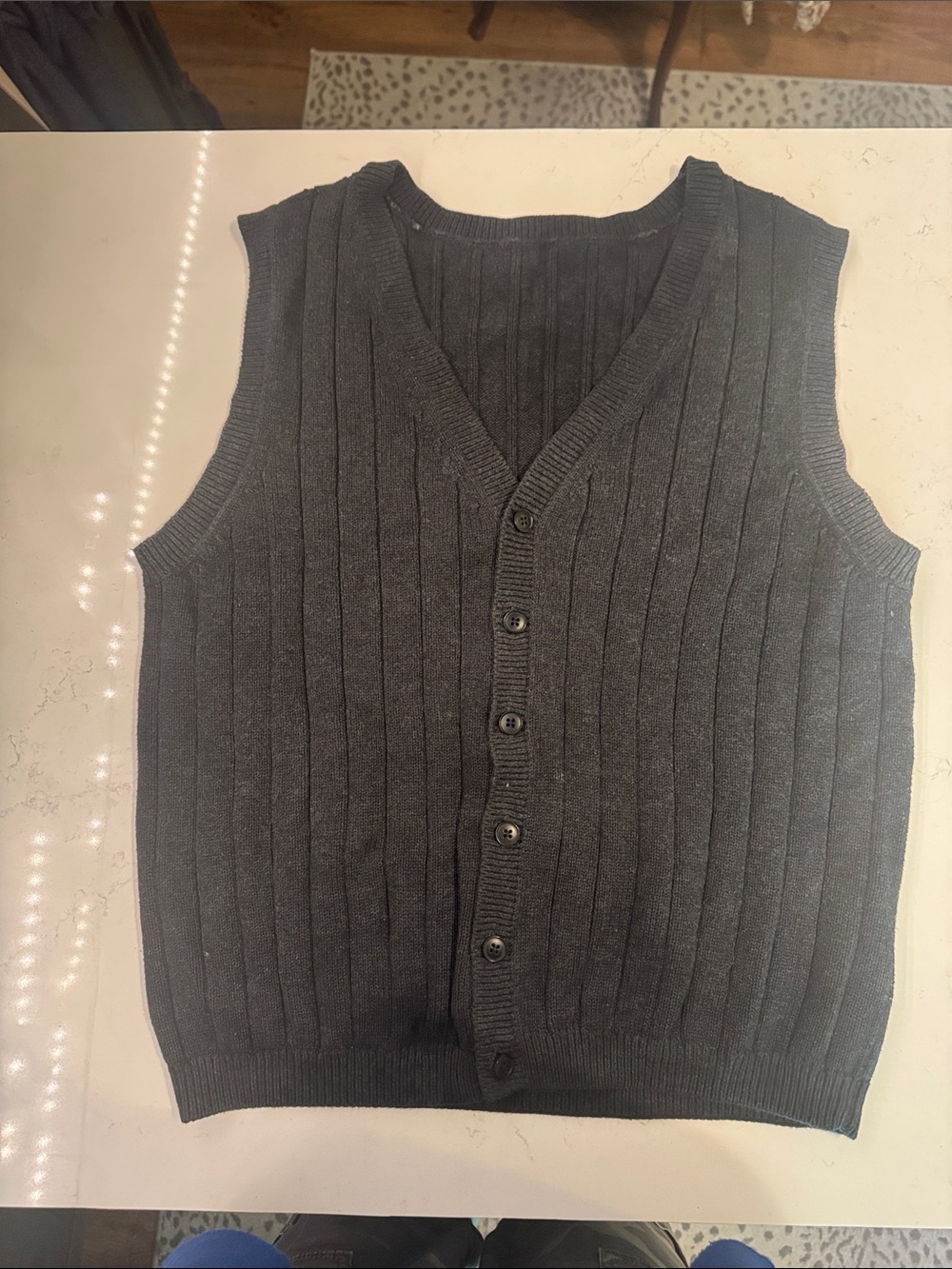 Men's Ribbed Button-Front Cardigan Vest - Black - Picture 2 of 4